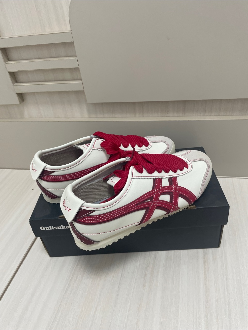Onitsuka Tiger by Asics Sneakers - Picture 4 of 7